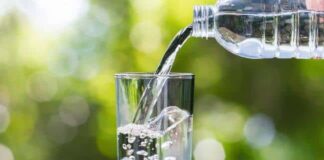 How Many Water Bottles Is a Gallon? How Many Water Bottles Is a Gallon