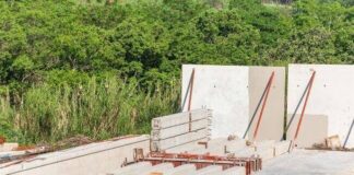 How much does a yard of concrete weigh? How much does a yard of concrete weigh